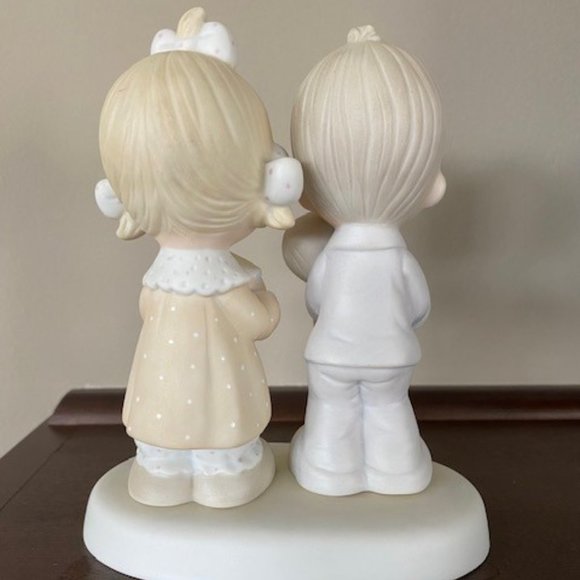 Vintage PRECIOUS MOMENTS  "Rejoicing with You" (Baptism Figurine) - Picture 4 of 8